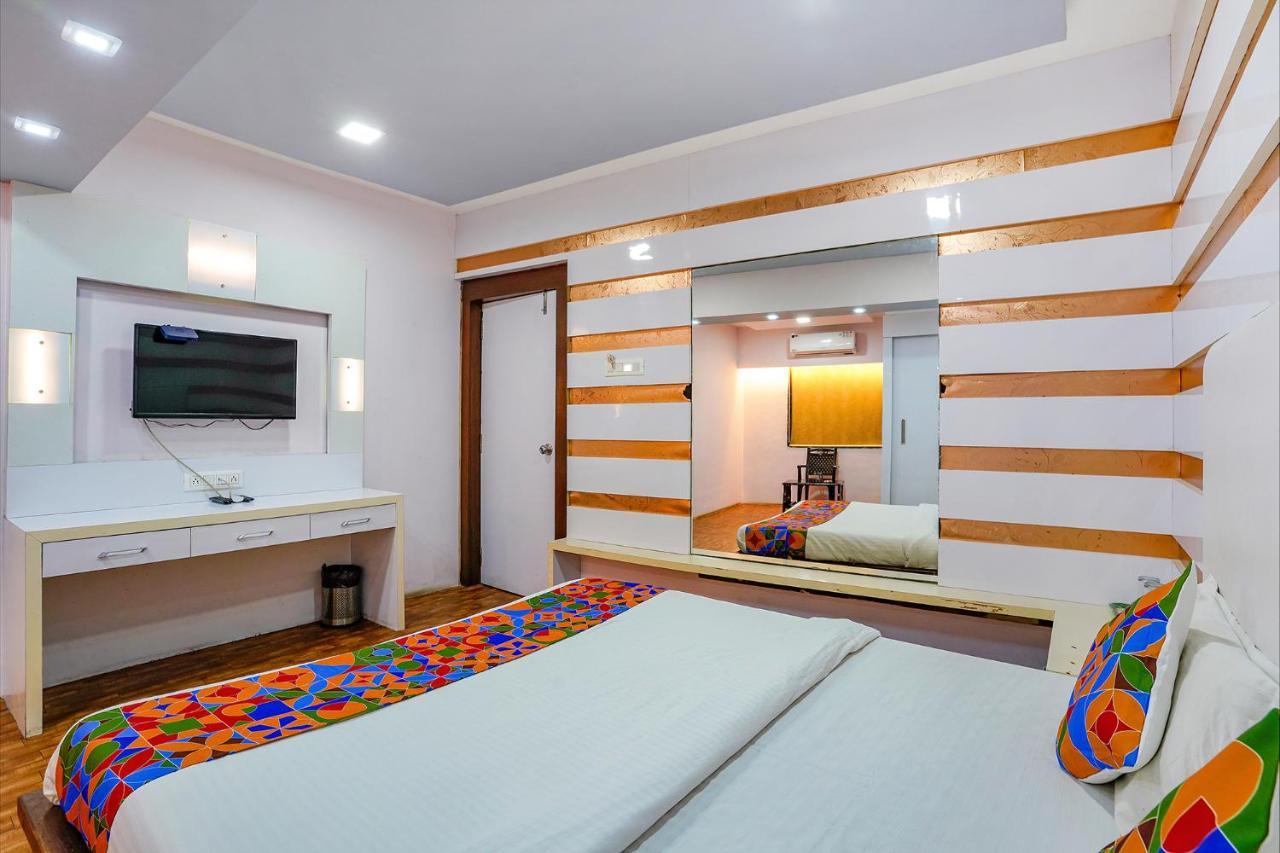 Fabexpress Vinyasa Residency Hotell Bhayandar Eksteriør bilde